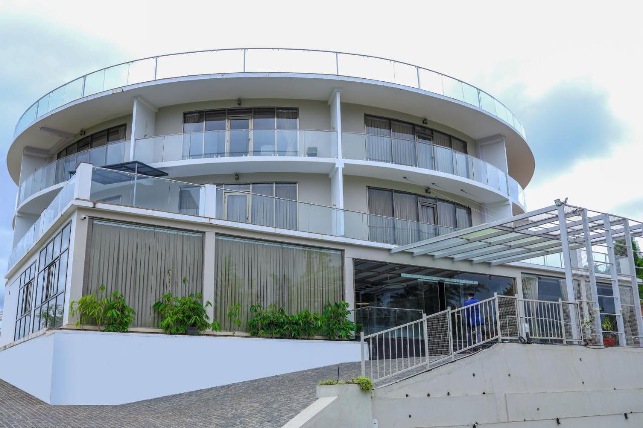 Hotel Sky Sierra Wayanad Kalpatta Exterior foto